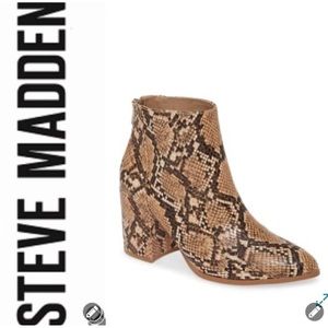 NWT Steve Madden Booties